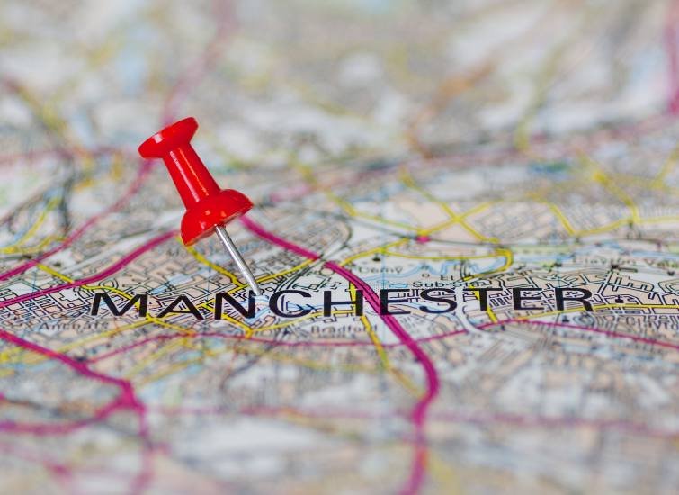 How Far is Leeds from Manchester?